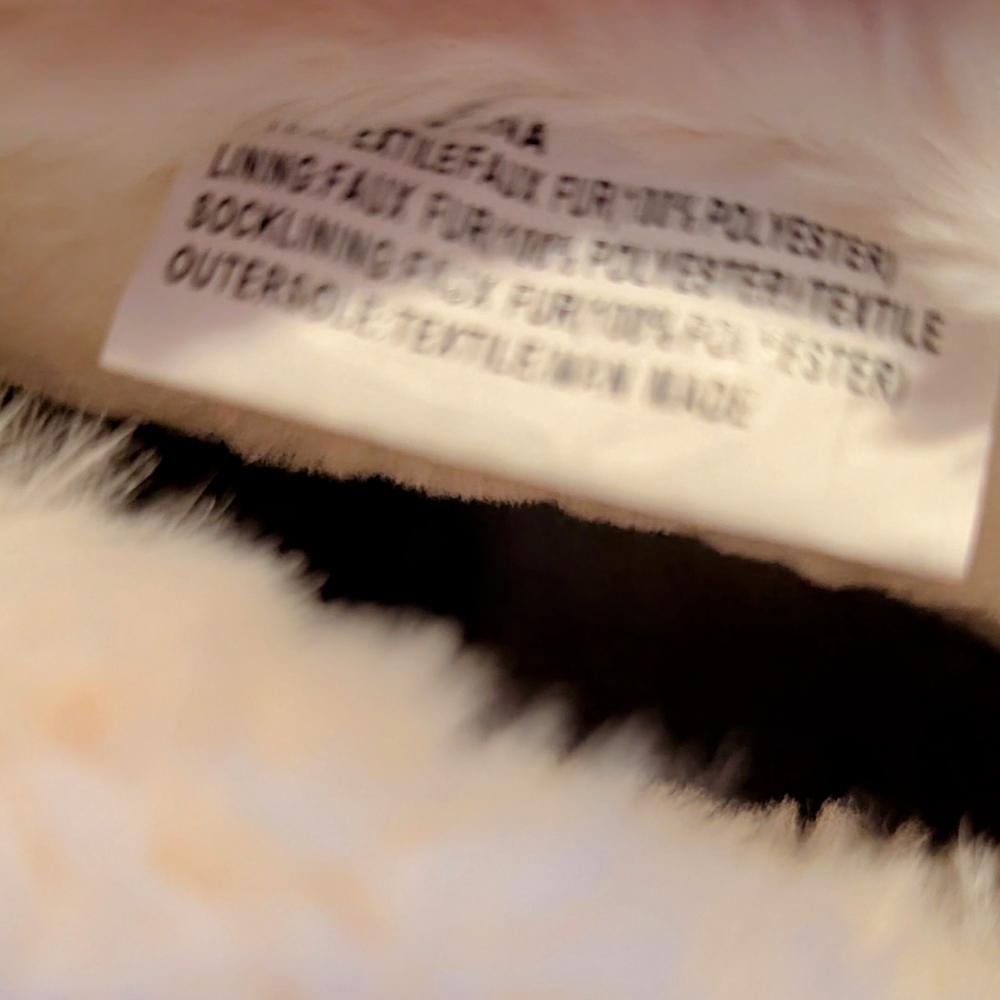 SO Cozy Brown Fuzzy Boots with Faux Fur Trim 9.5 NWT - Picture 12 of 13